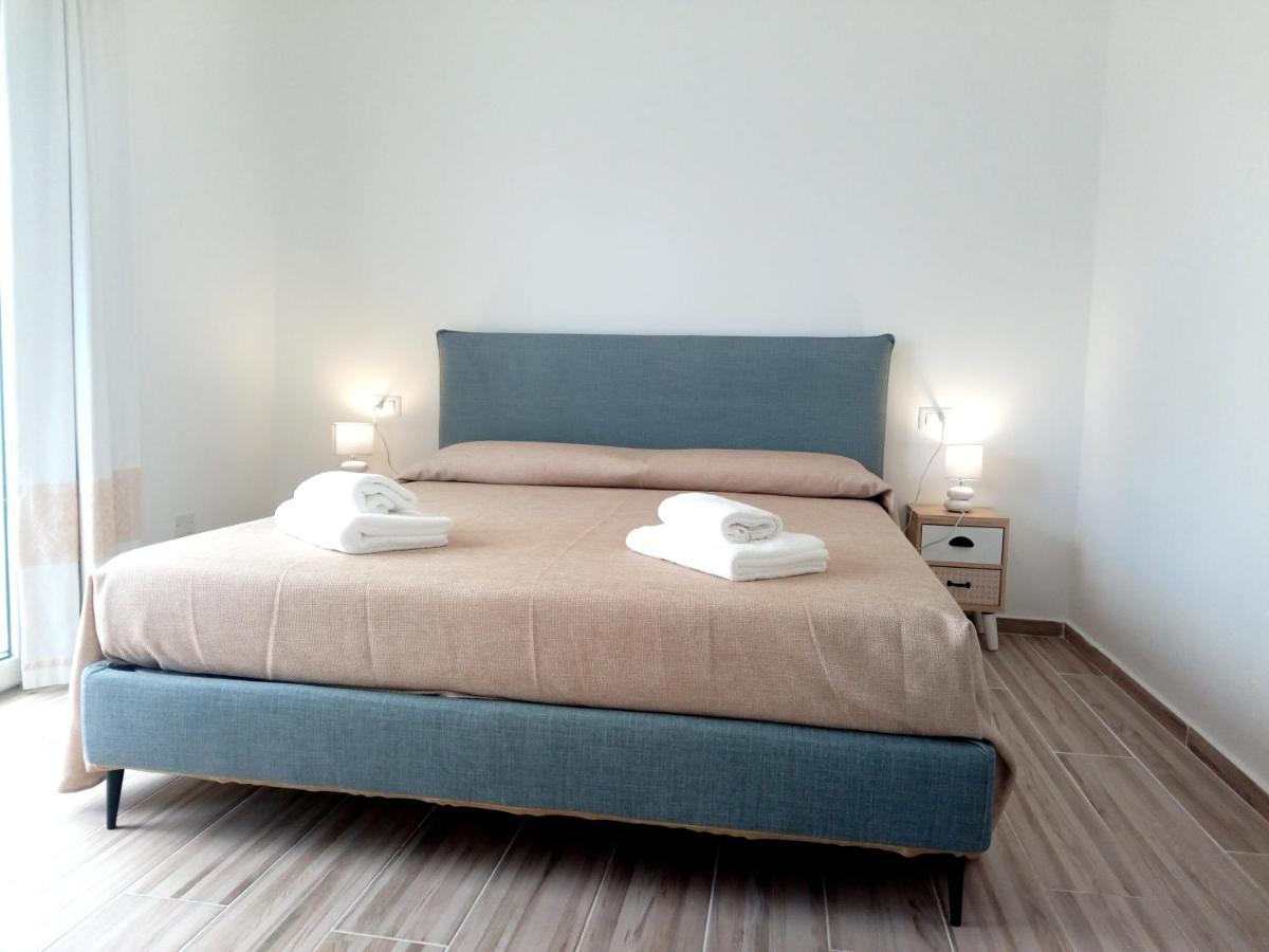 Flamingo Guest House- Rooms 奧爾比亞 外观 照片